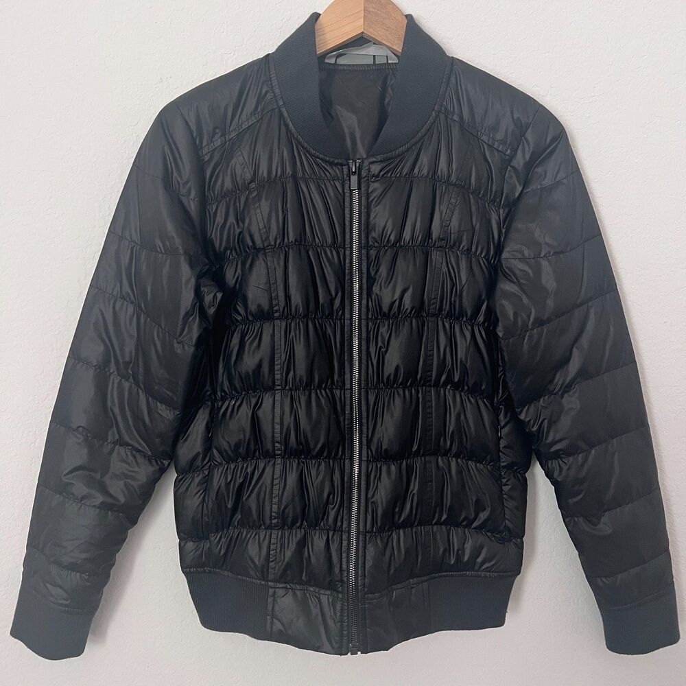 Athleta Goose Down Puffer Jacket Coat Women’s M Black Bomber Puffer